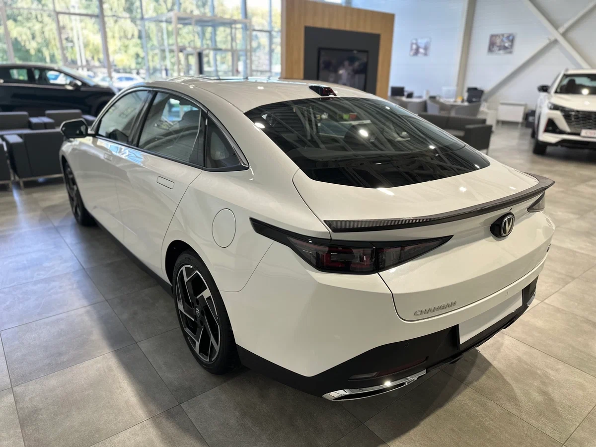 Changan Lamore