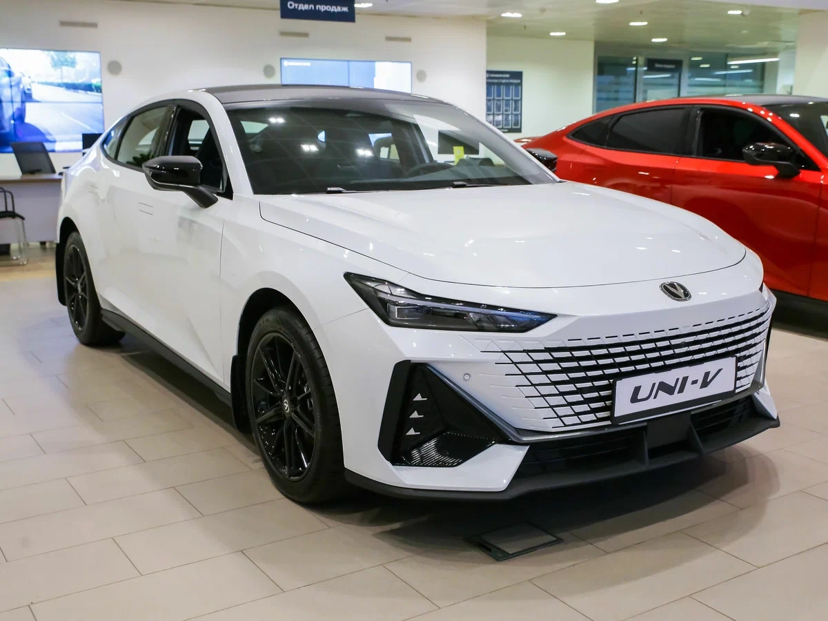 Changan UNI-V