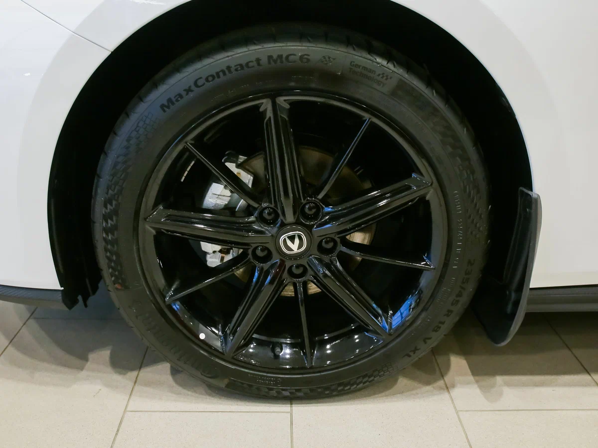 Changan UNI-V