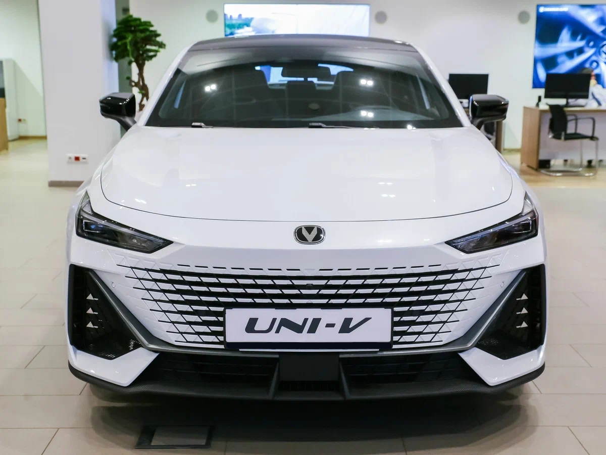 Changan UNI-V