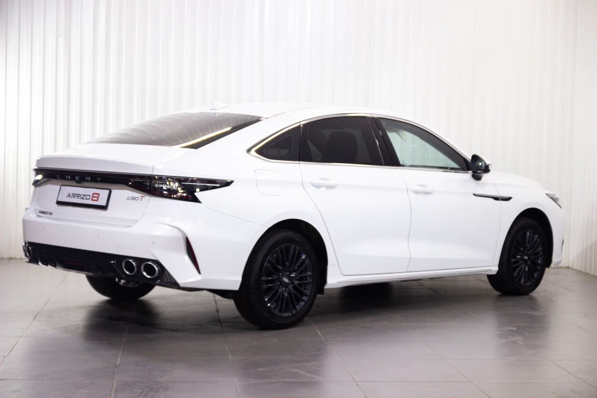 Chery Arrizo 8