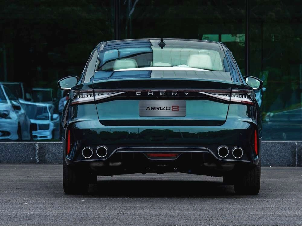 Chery Arrizo 8