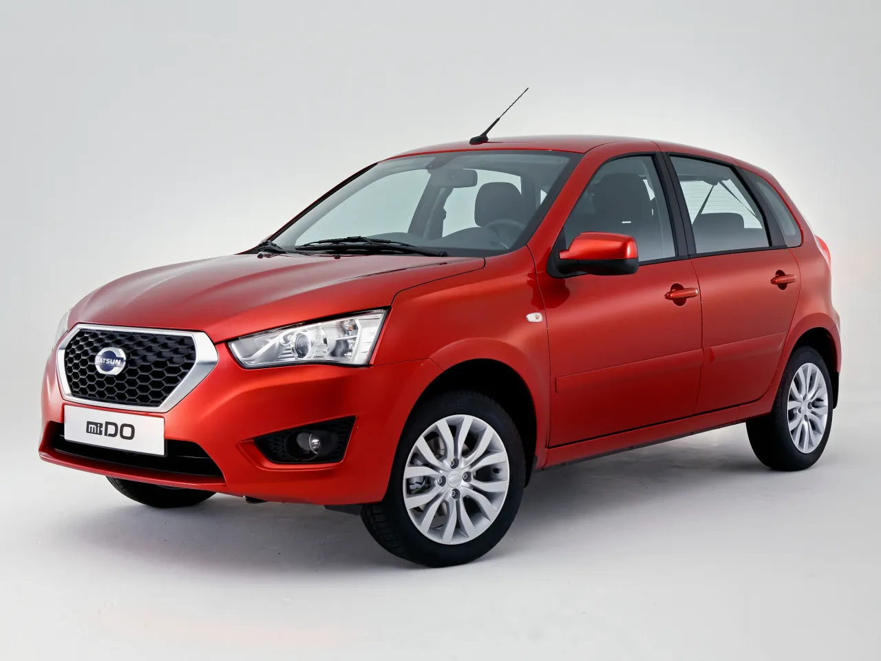 Datsun mi-DO