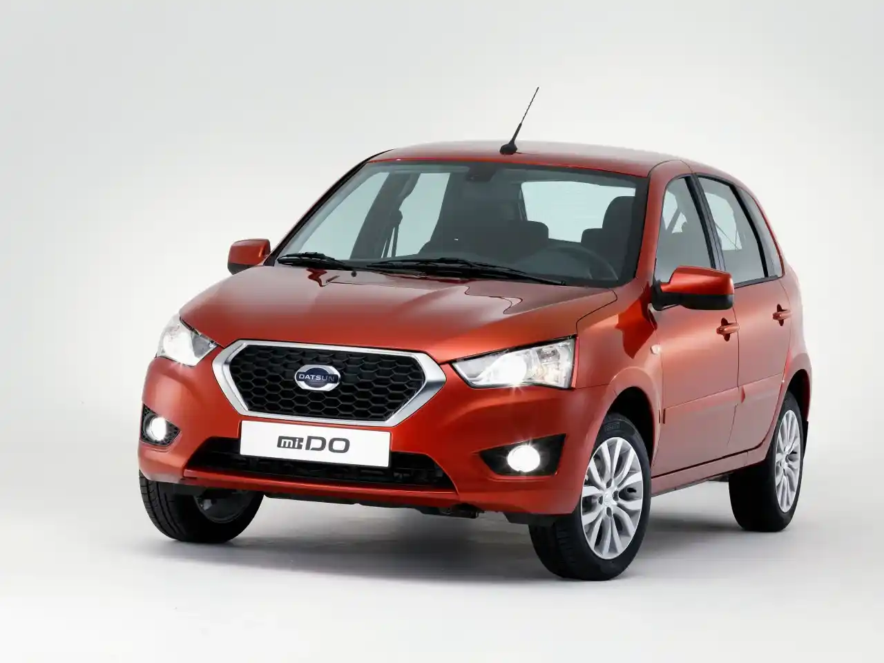 Datsun mi-DO