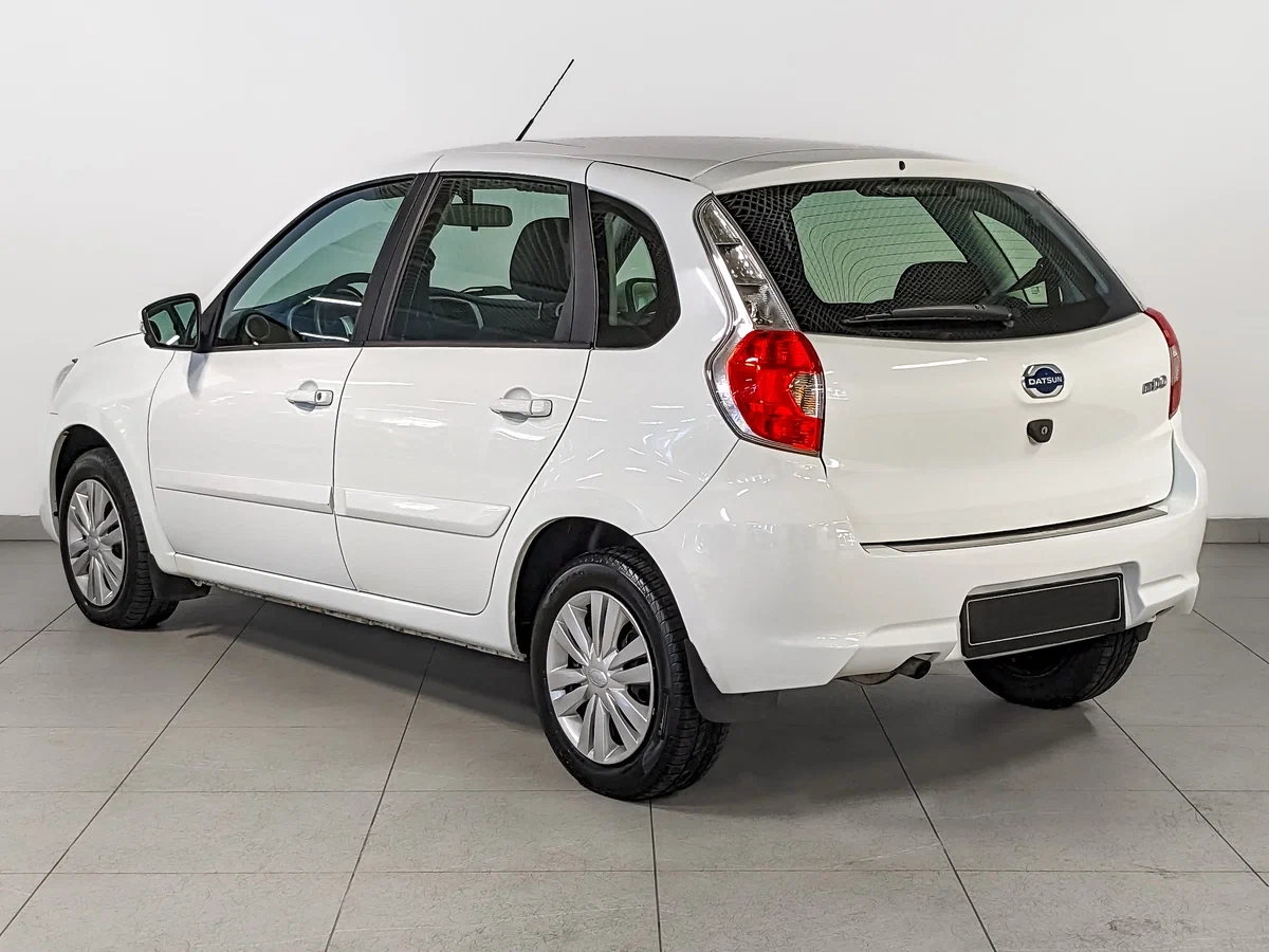 Datsun mi-DO