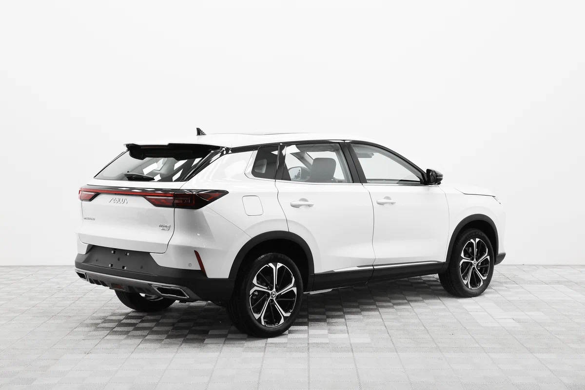 Dongfeng Huge