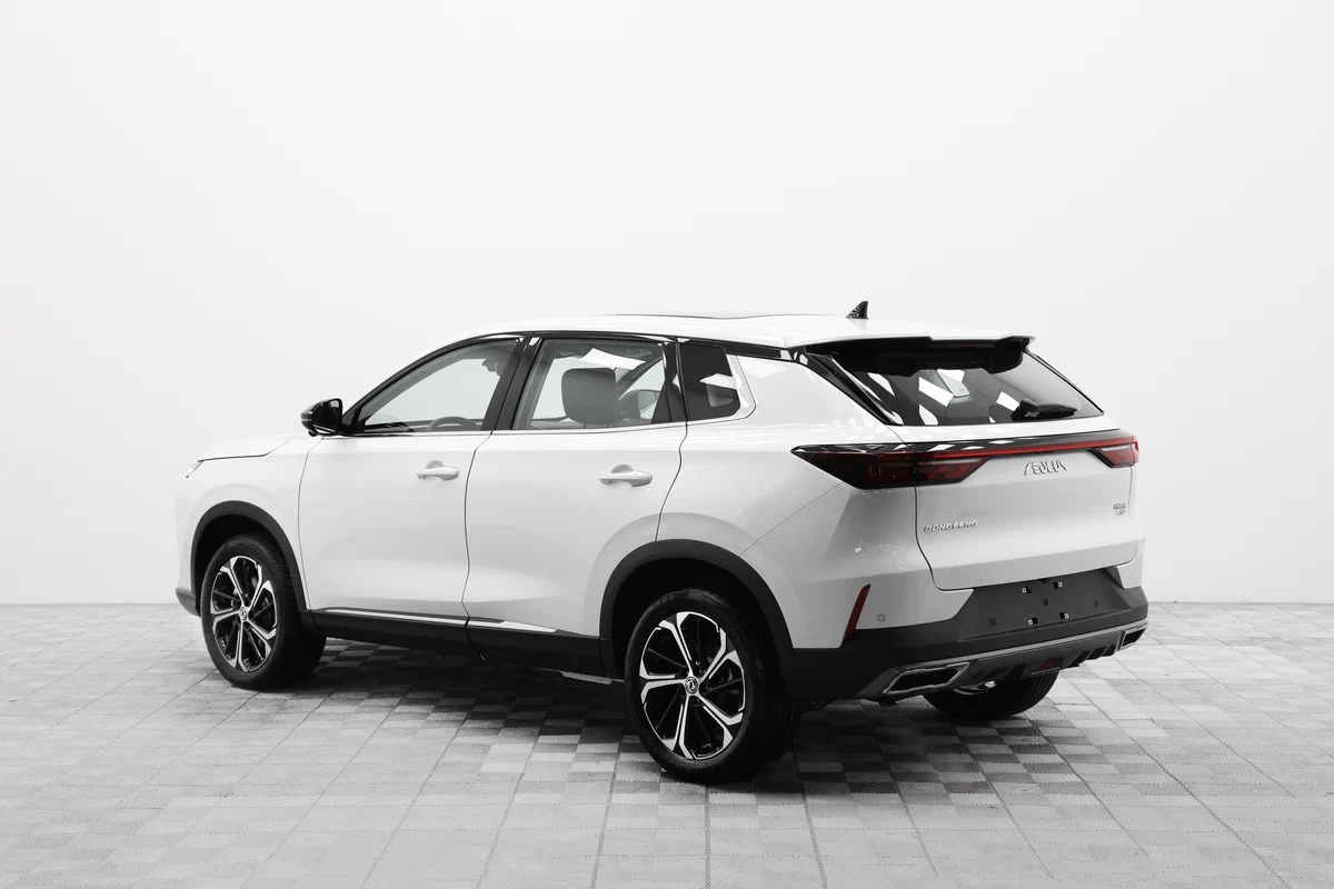 Dongfeng Huge