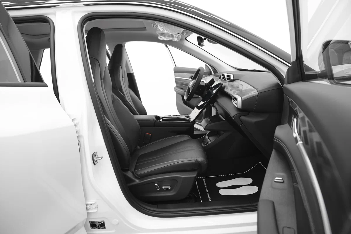 Dongfeng Mage