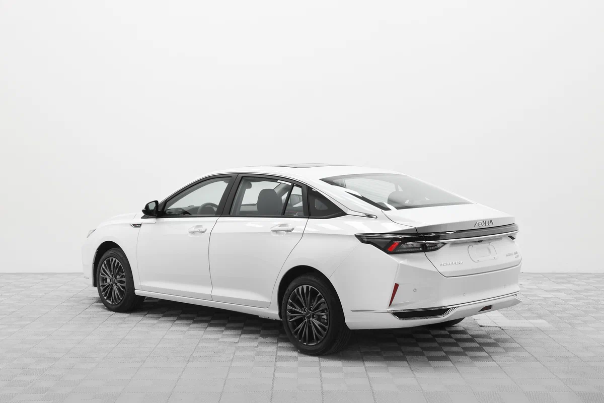 Dongfeng Shine Max