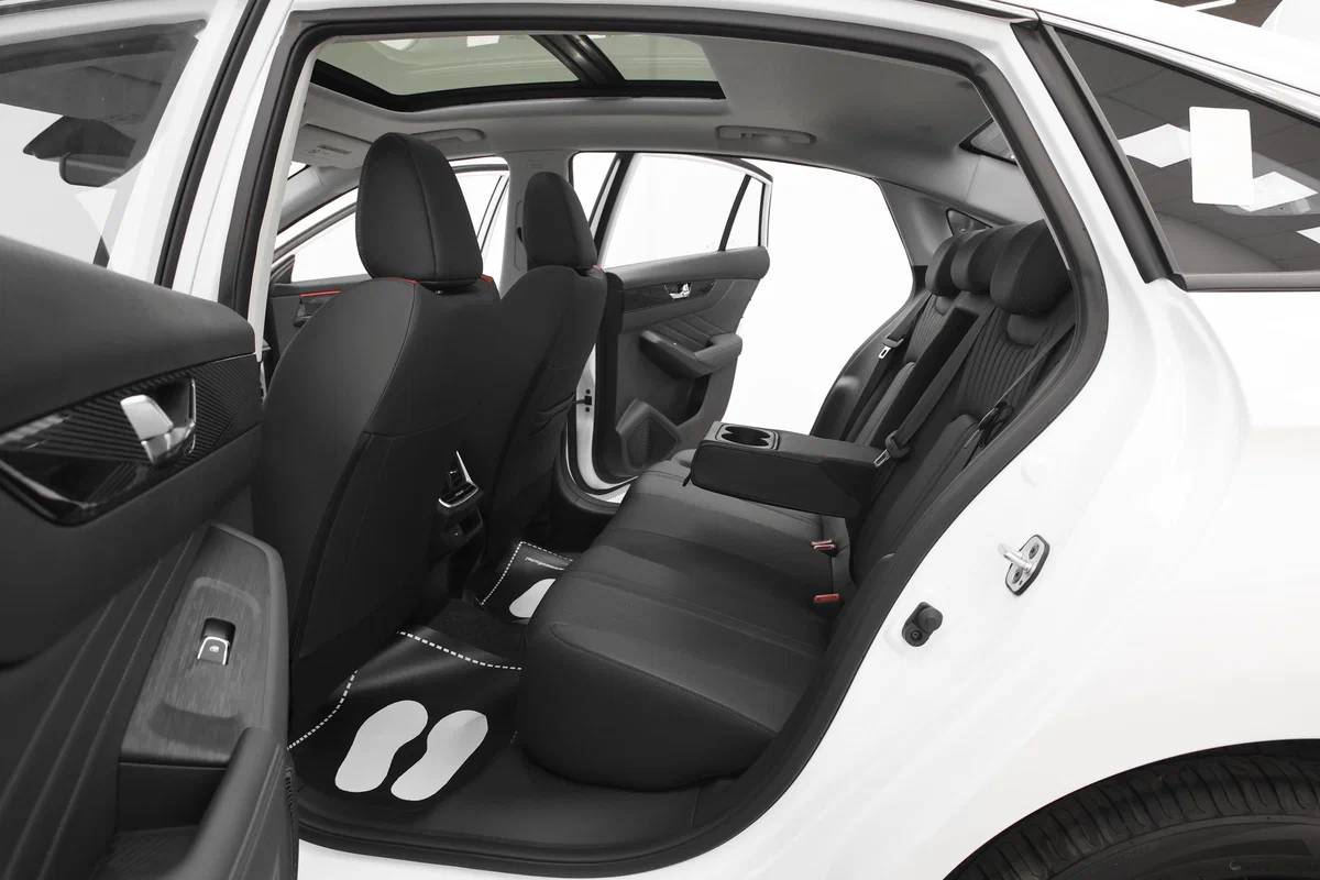 Dongfeng Shine Max