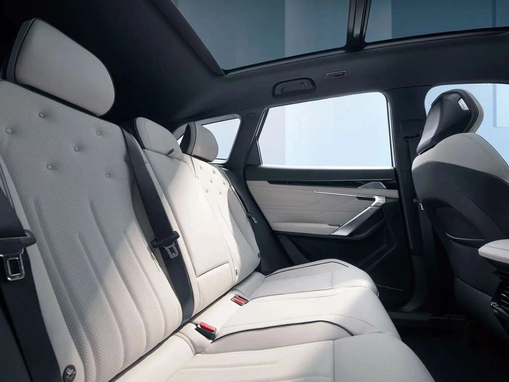 Geely Atlas New