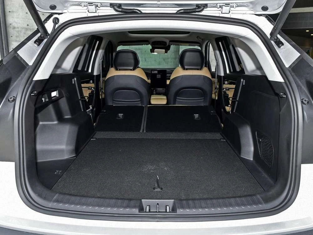 Geely Atlas New