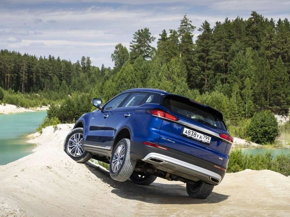 Geely Atlas Pro