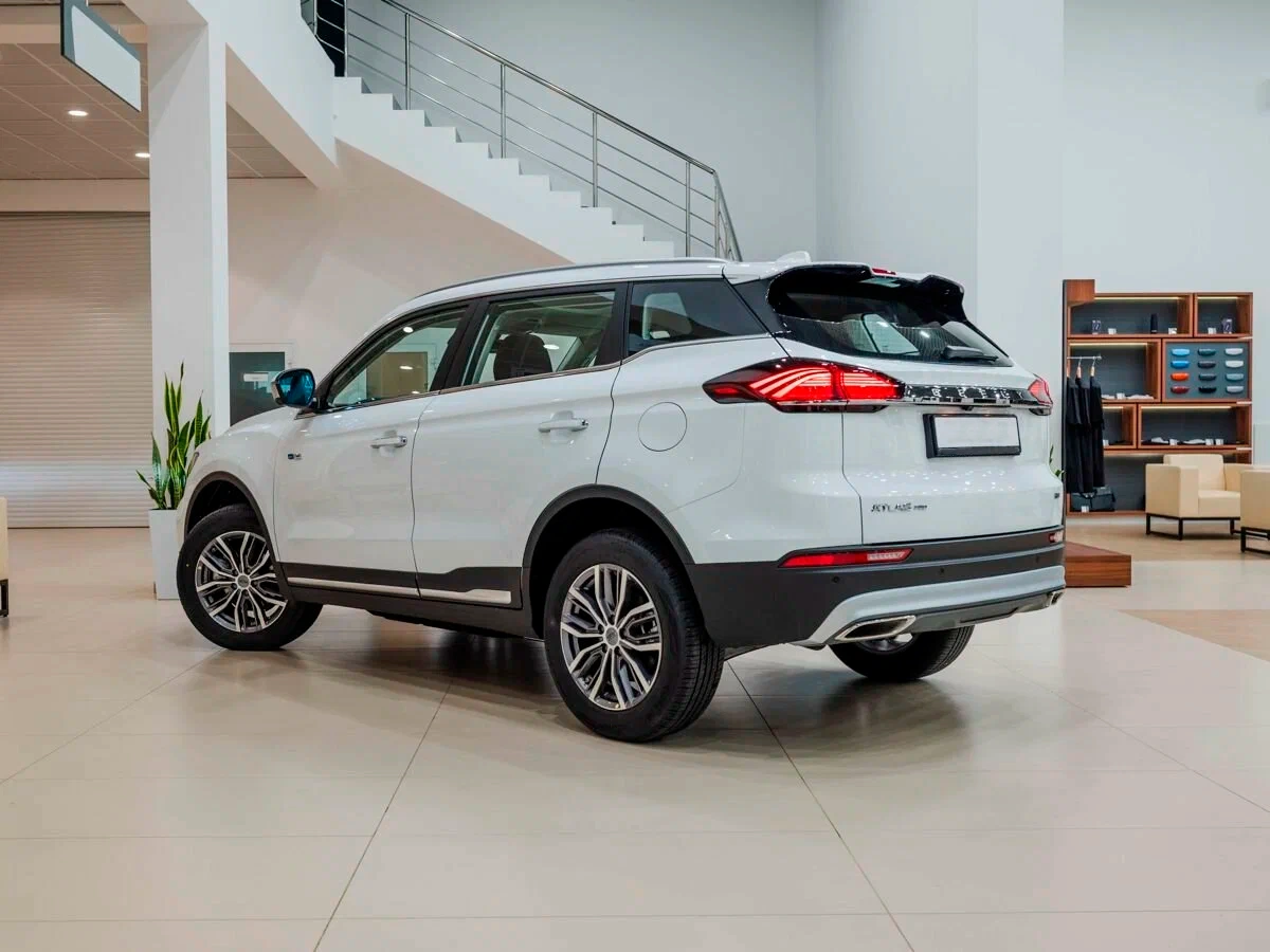 Geely Atlas Pro