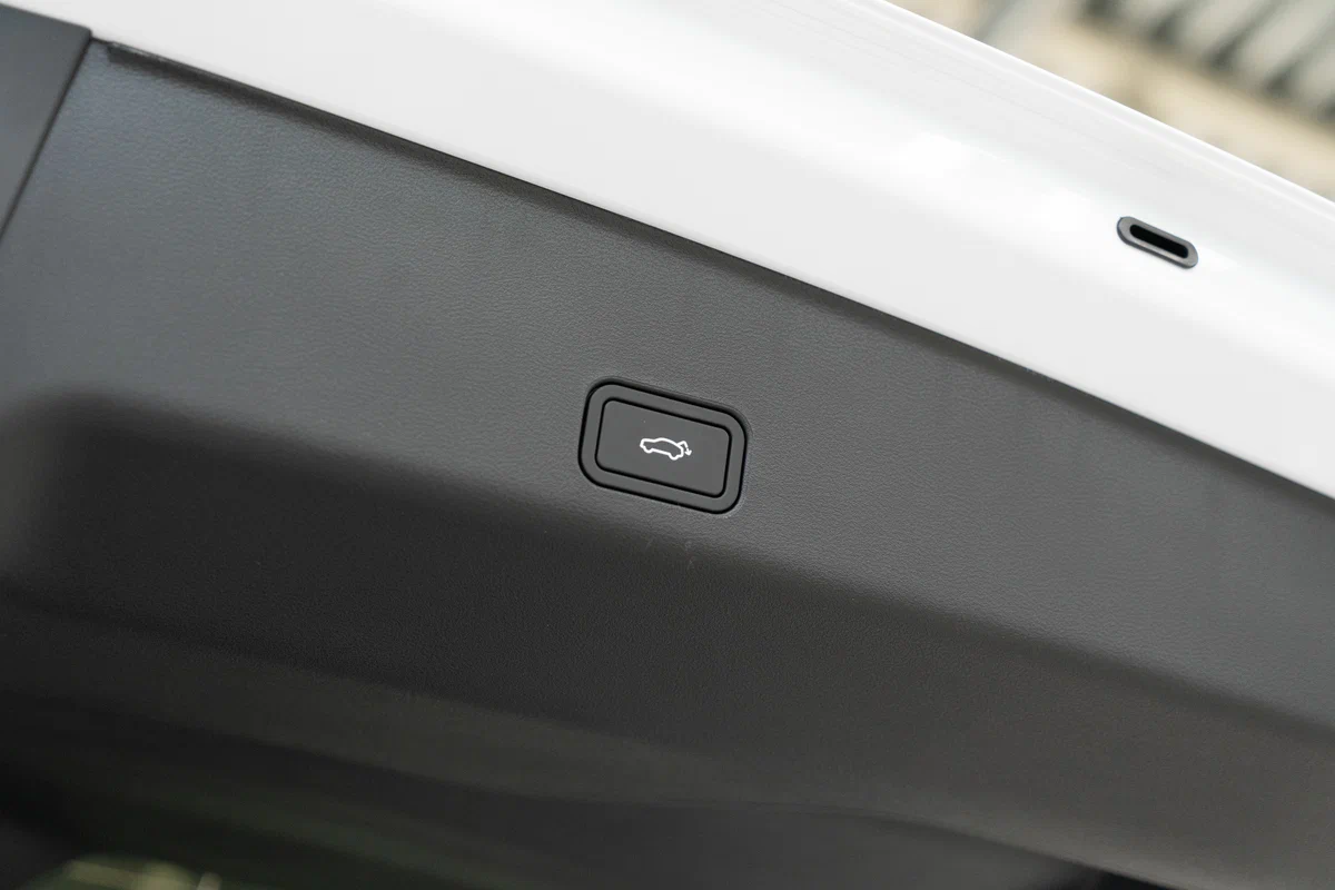 Geely Monjaro