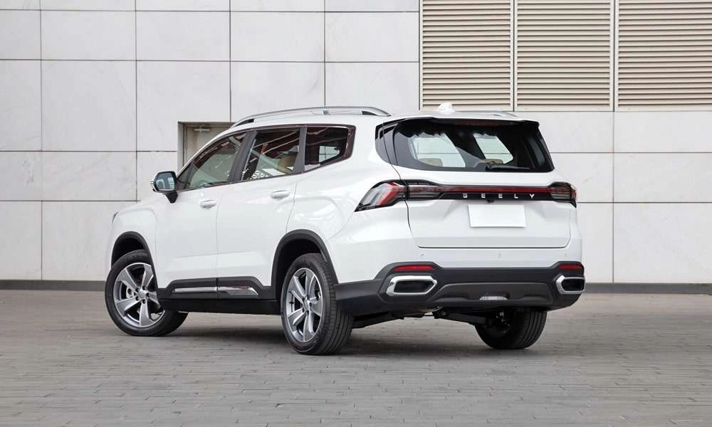 Geely Okavango