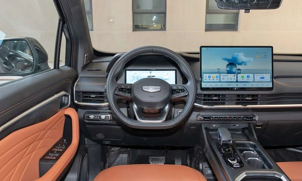 Geely Okavango