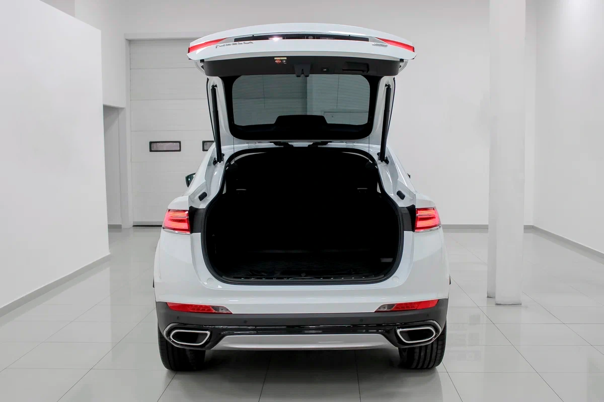 Geely Tugella