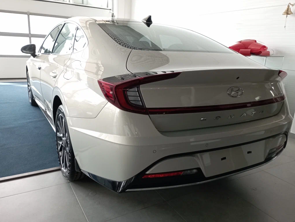 Hyundai Sonata Седан