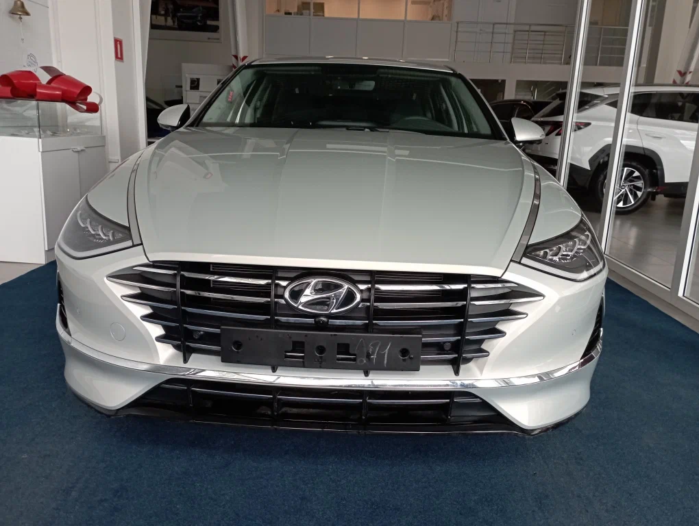 Hyundai Sonata Седан
