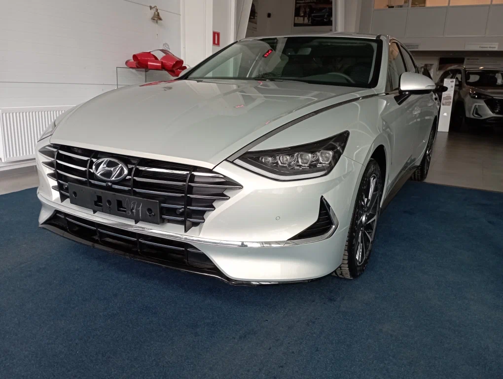 Hyundai Sonata Седан