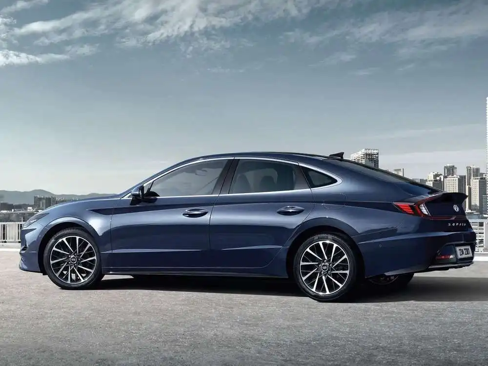 Hyundai Sonata Седан