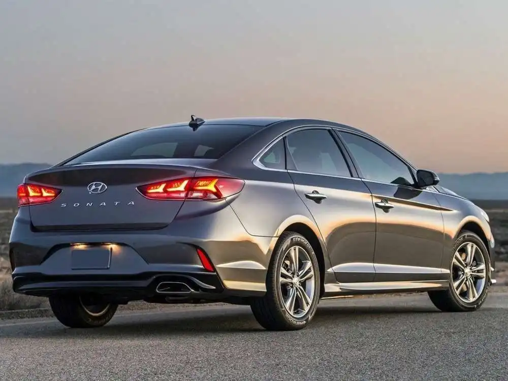 Hyundai Sonata Седан