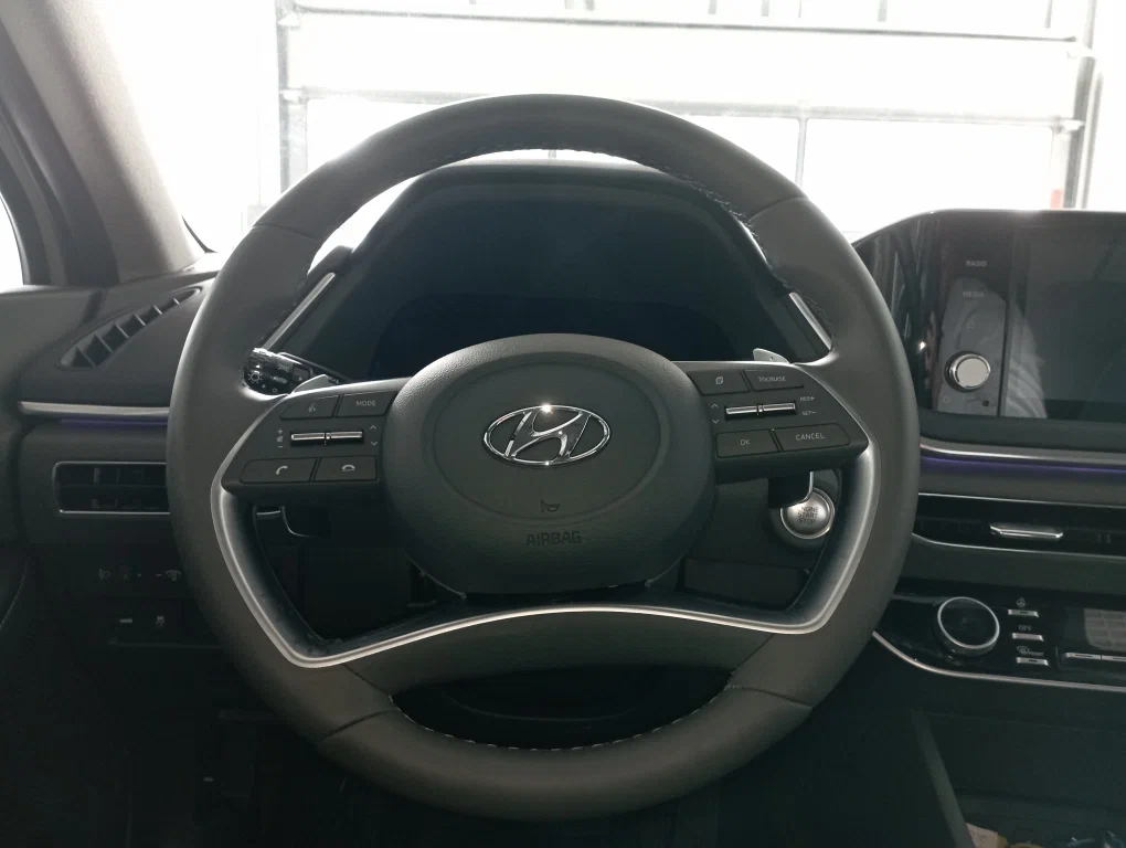 Hyundai Sonata Седан