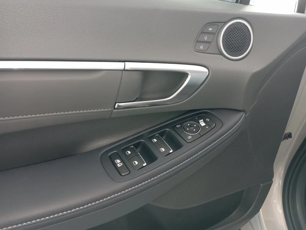 Hyundai Sonata Седан