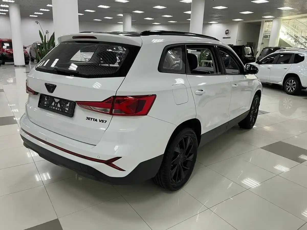 Jetta VS7