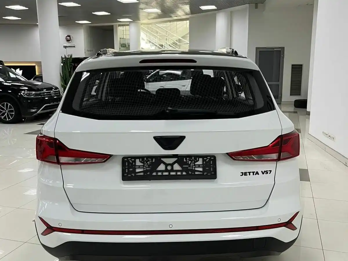 Jetta VS7