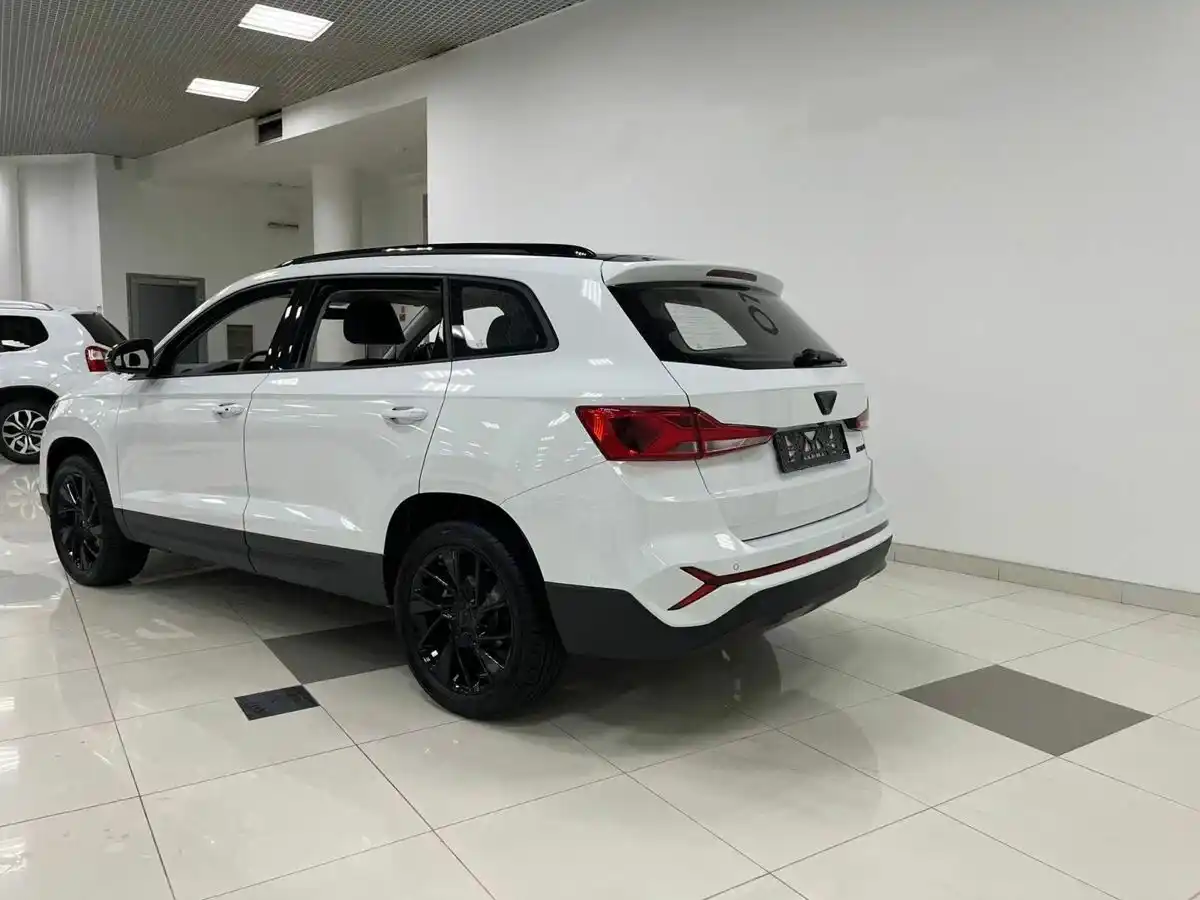 Jetta VS7