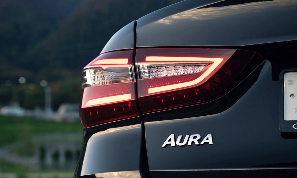 Lada Aura