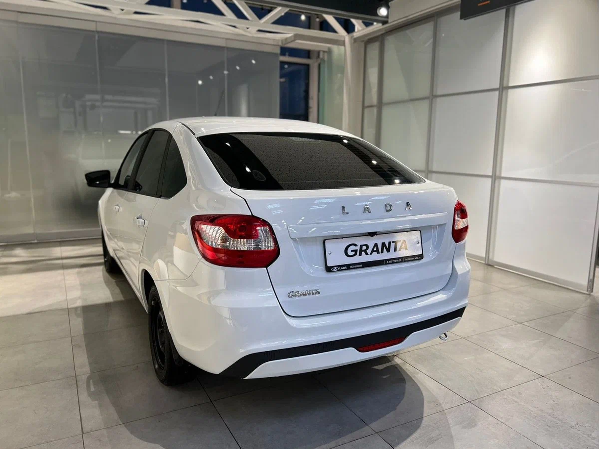 Lada Granta Лифтбек