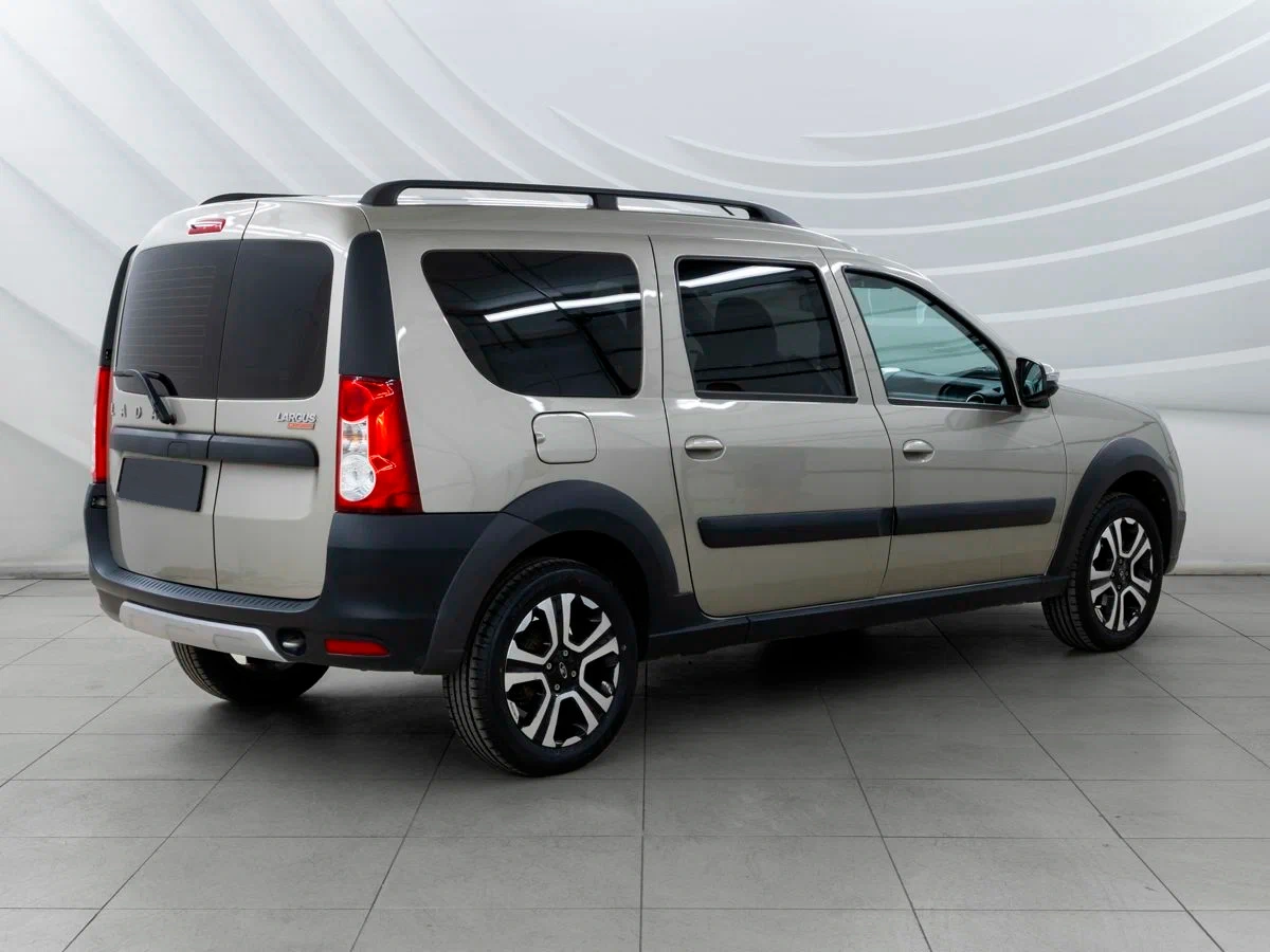 Lada Largus Cross