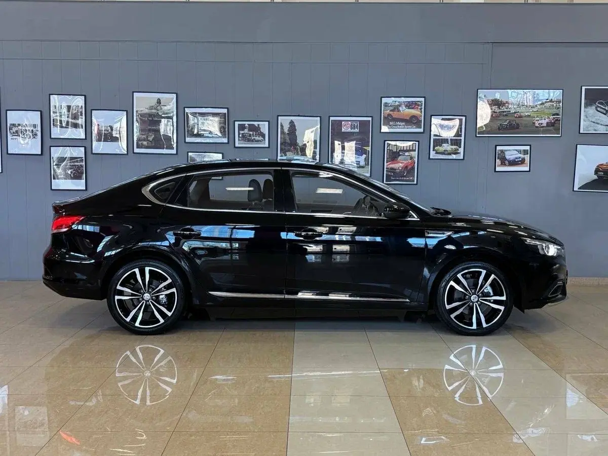 MG 6