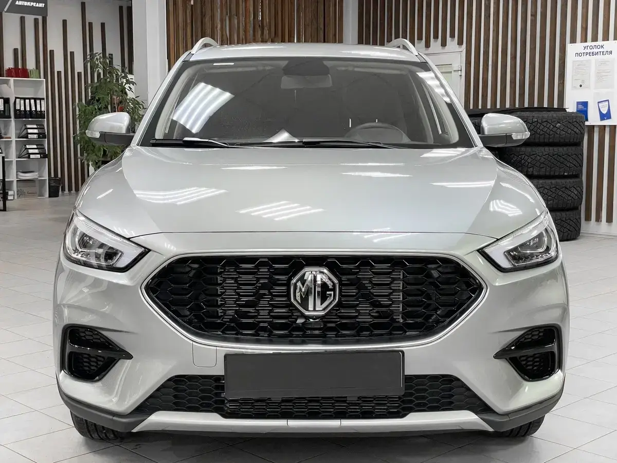MG ZS