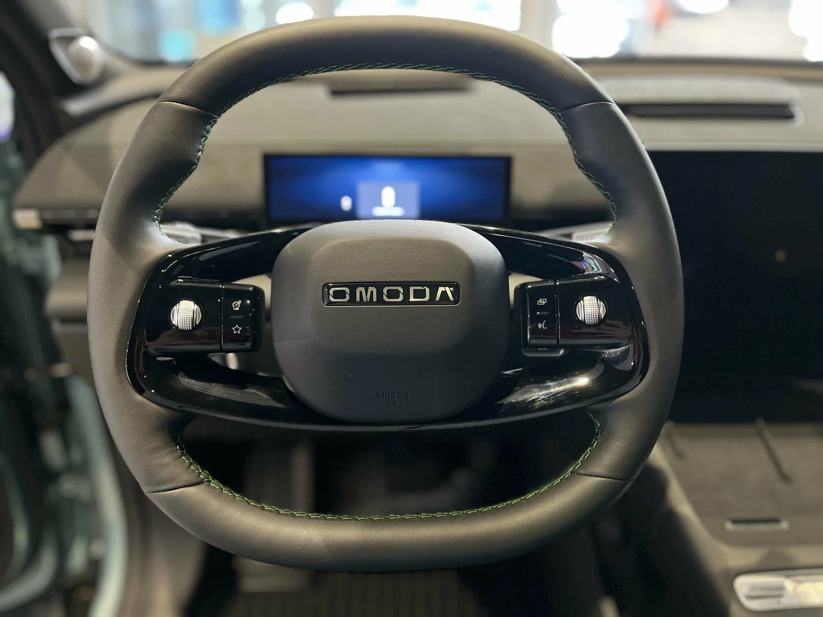 Omoda C7