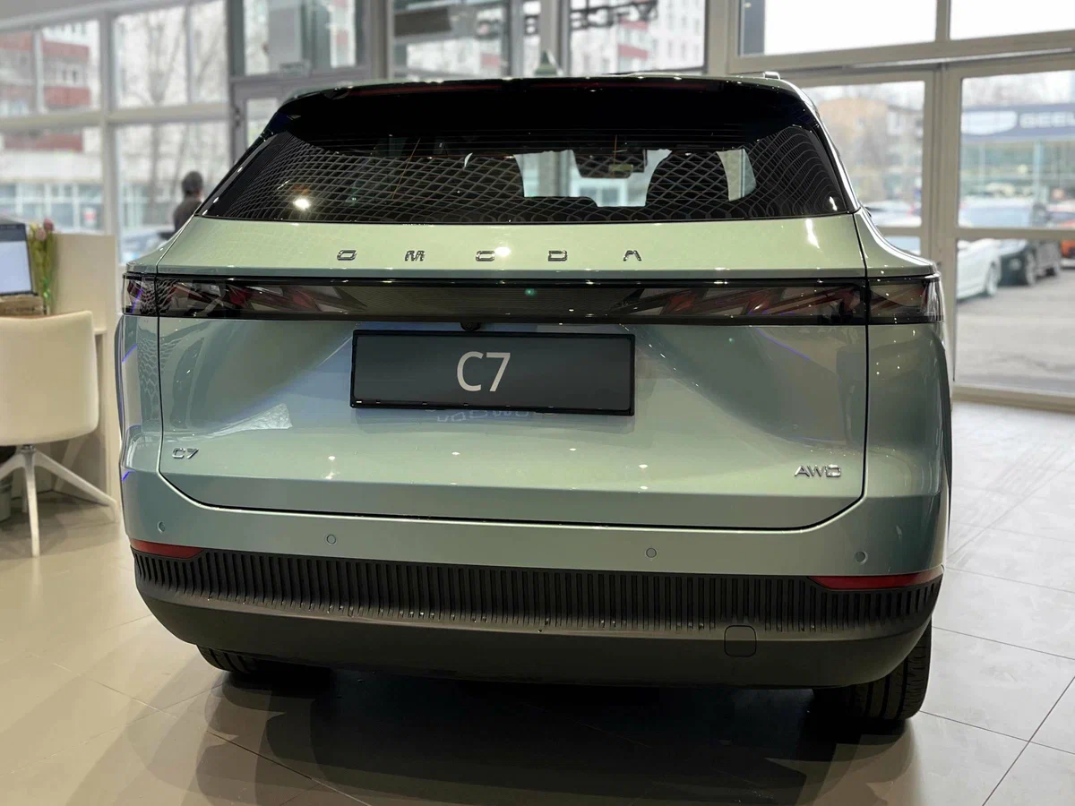 Omoda C7