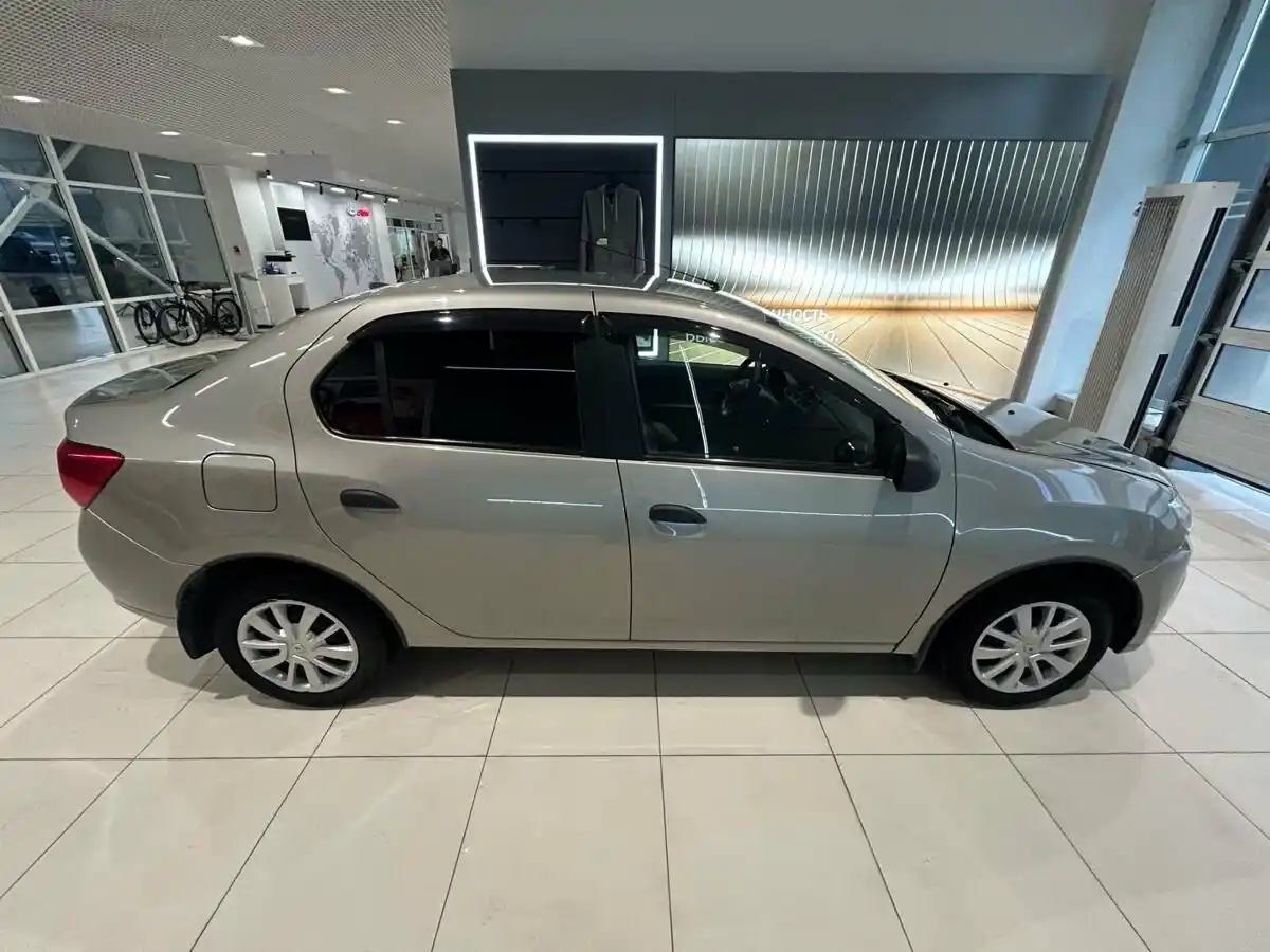 Renault Logan