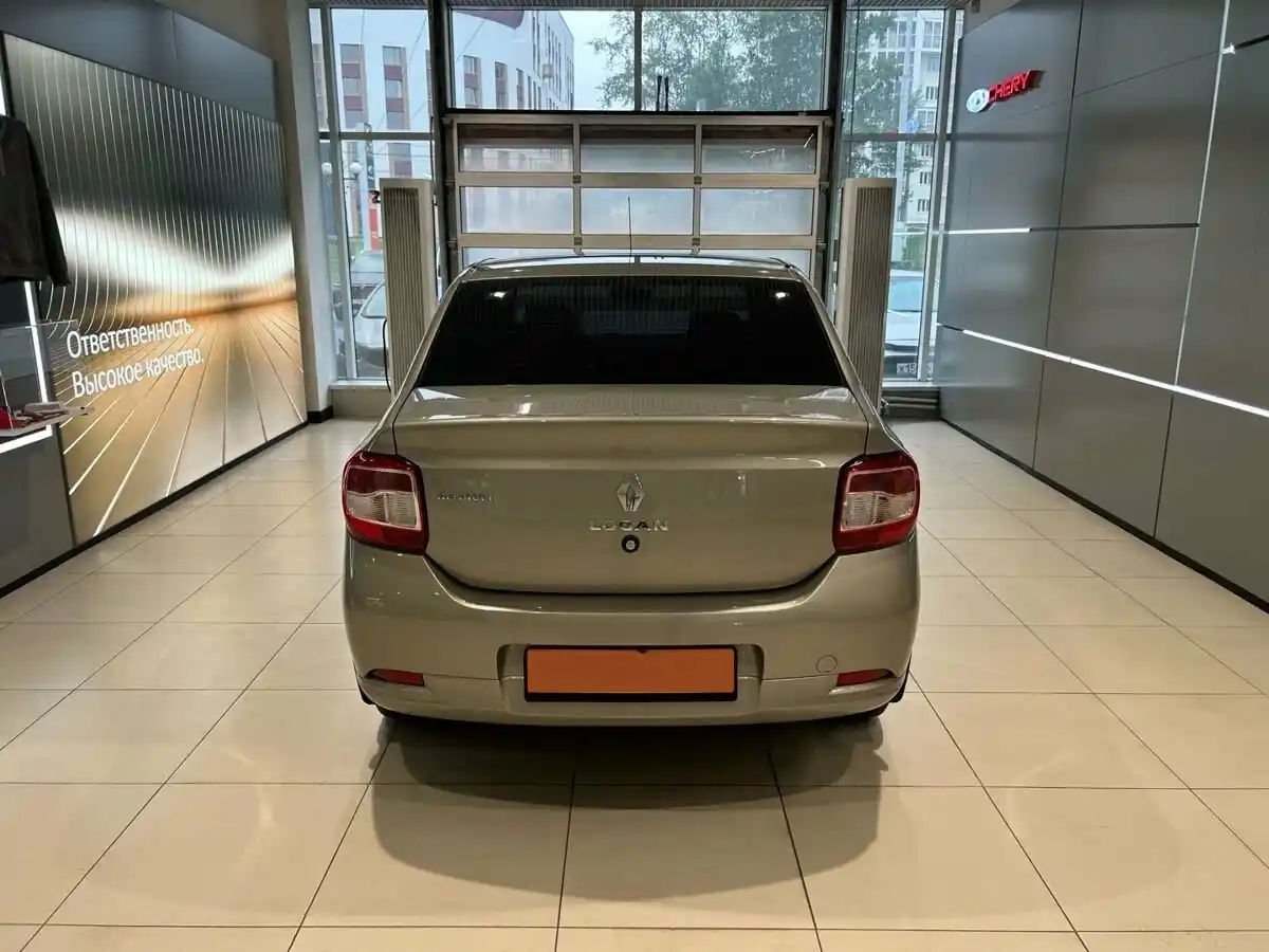 Renault Logan