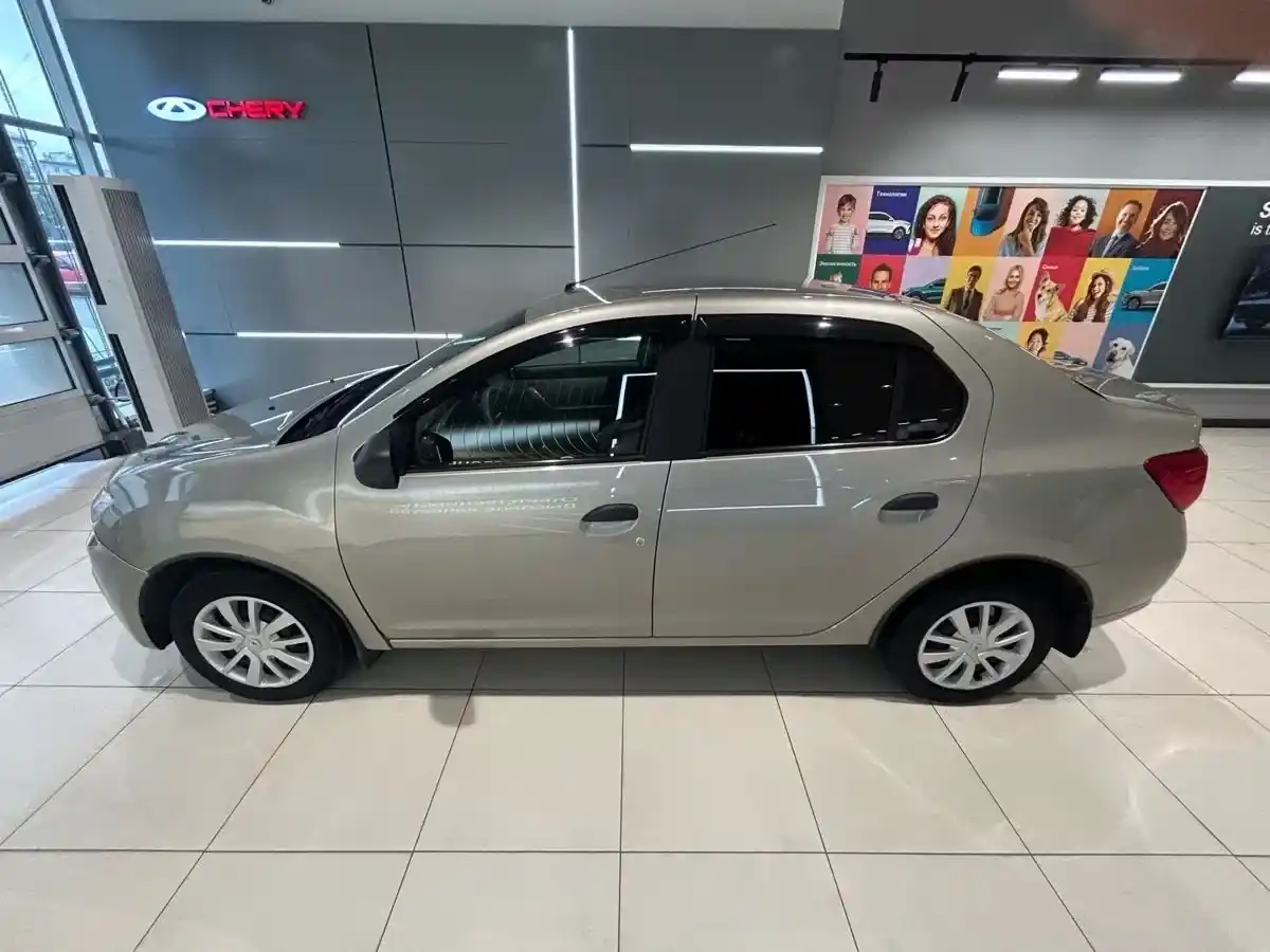 Renault Logan