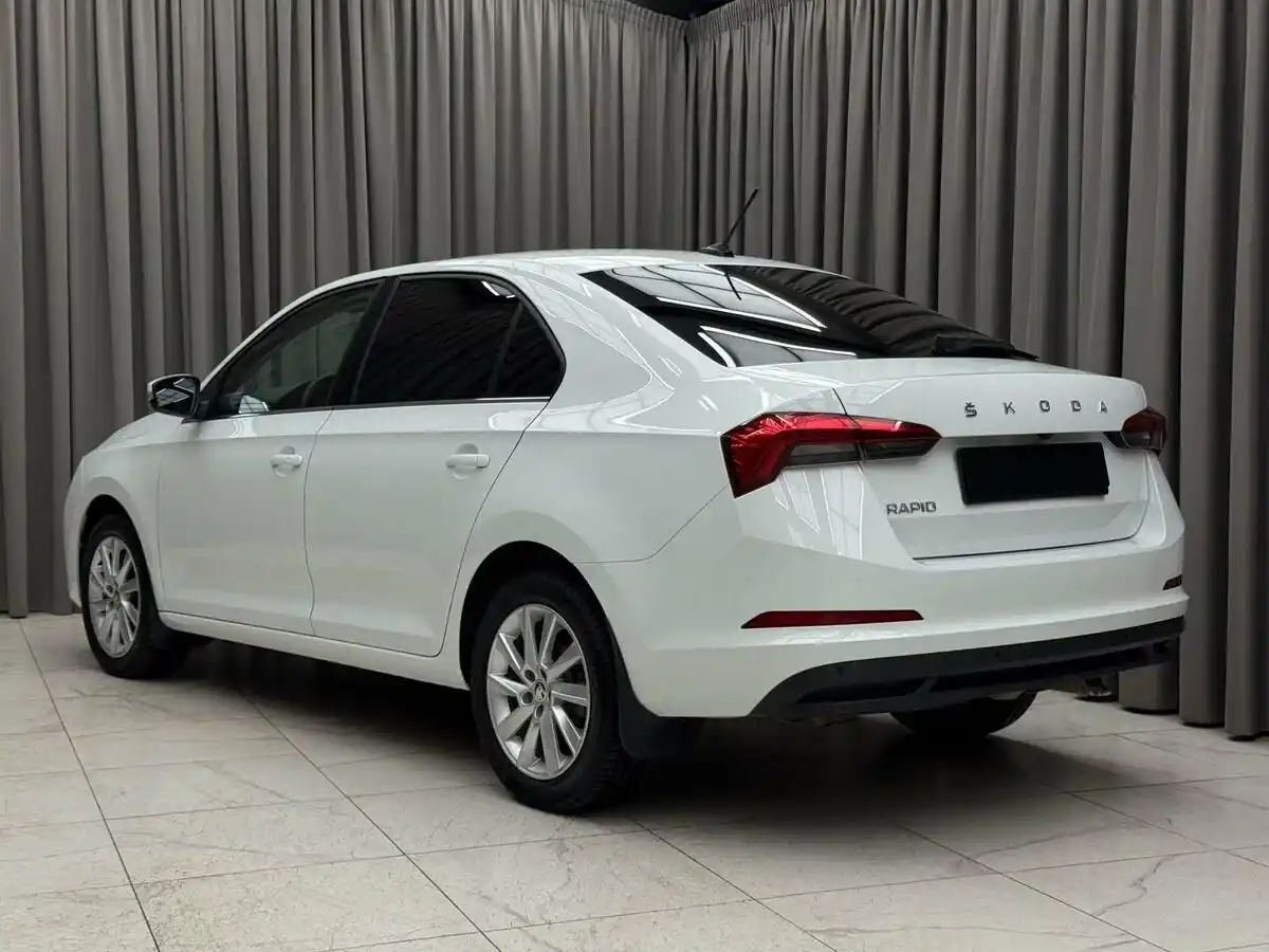 Skoda Rapid