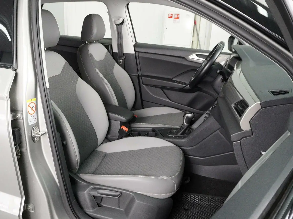 Volkswagen Taos