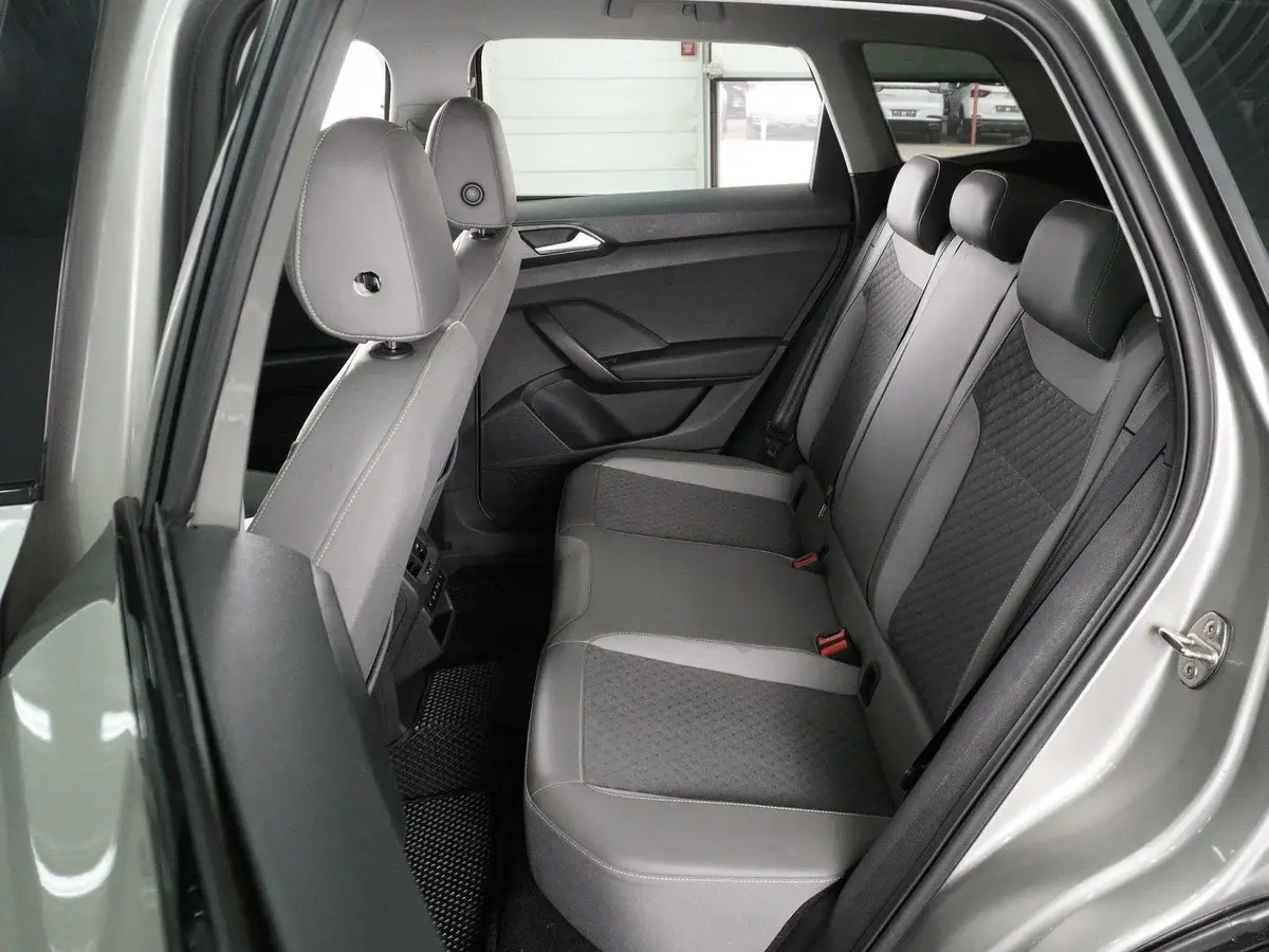 Volkswagen Taos