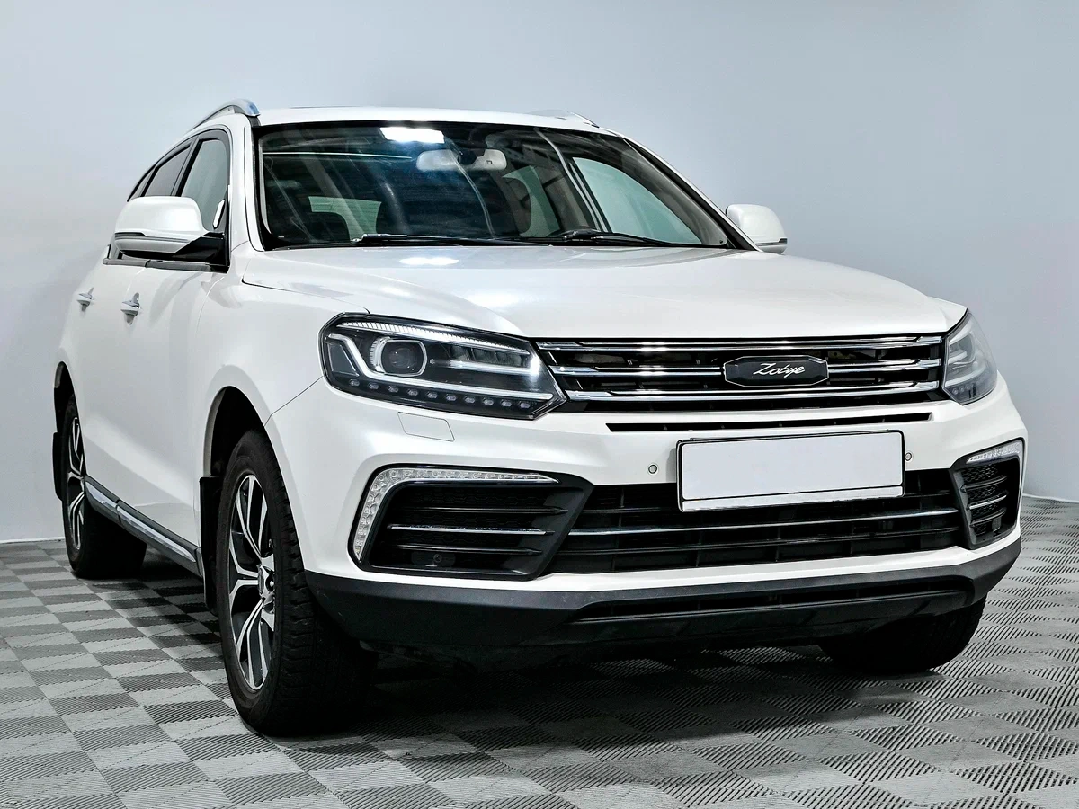 Zotye Coupa